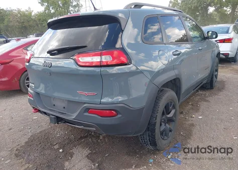2015 Jeep Cherokee Trailhawk из США, поврежденный, VIN 1C4PJMBS6FW650362